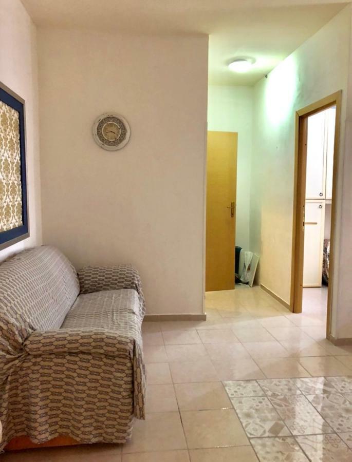 La Petite Maison Lejlighed Nettuno Eksteriør billede